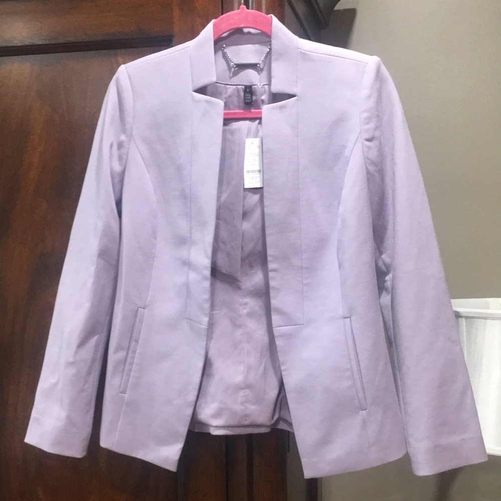 NWT White House Black Market blazer with notch label